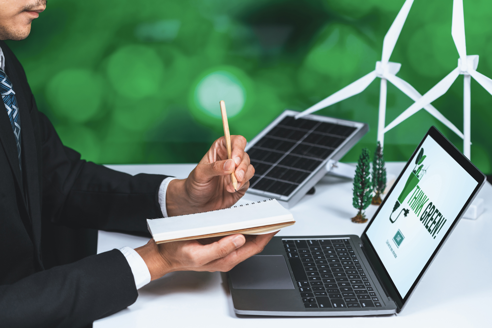 Unicorn Renewables - think green, fotovoltaico, eolico